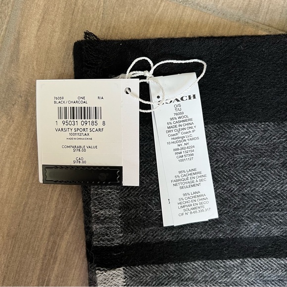 Coach Varsity Sport Scarf - Picture 7 of 7